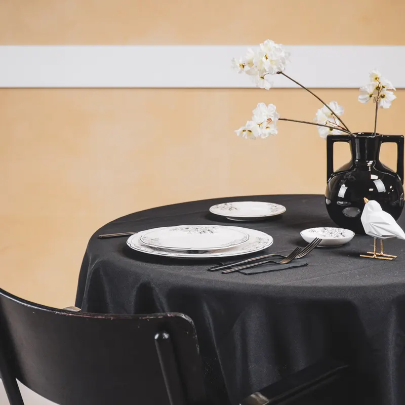Teller Les Fleurs aus New Bone China von Housevitamin in Schwarz-Weiß, Ansicht 5