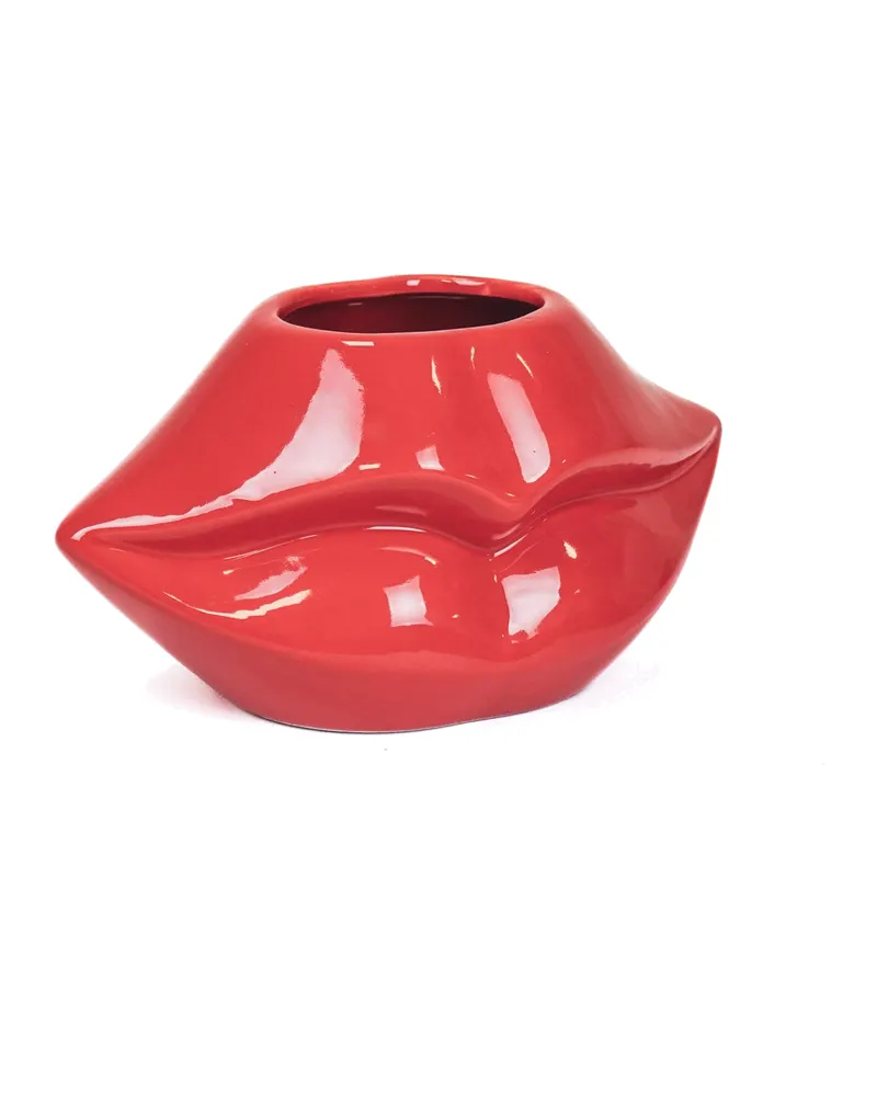 Lippenvase aus roter Keramik mit mundförmiger Silhouette von Housevitamin in Rot, 21 × 19 × 11 cm, Ansicht 2