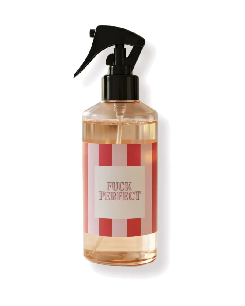 Raumspray Fuck Perfect mit Bergamottduft in Kunststoffflasche