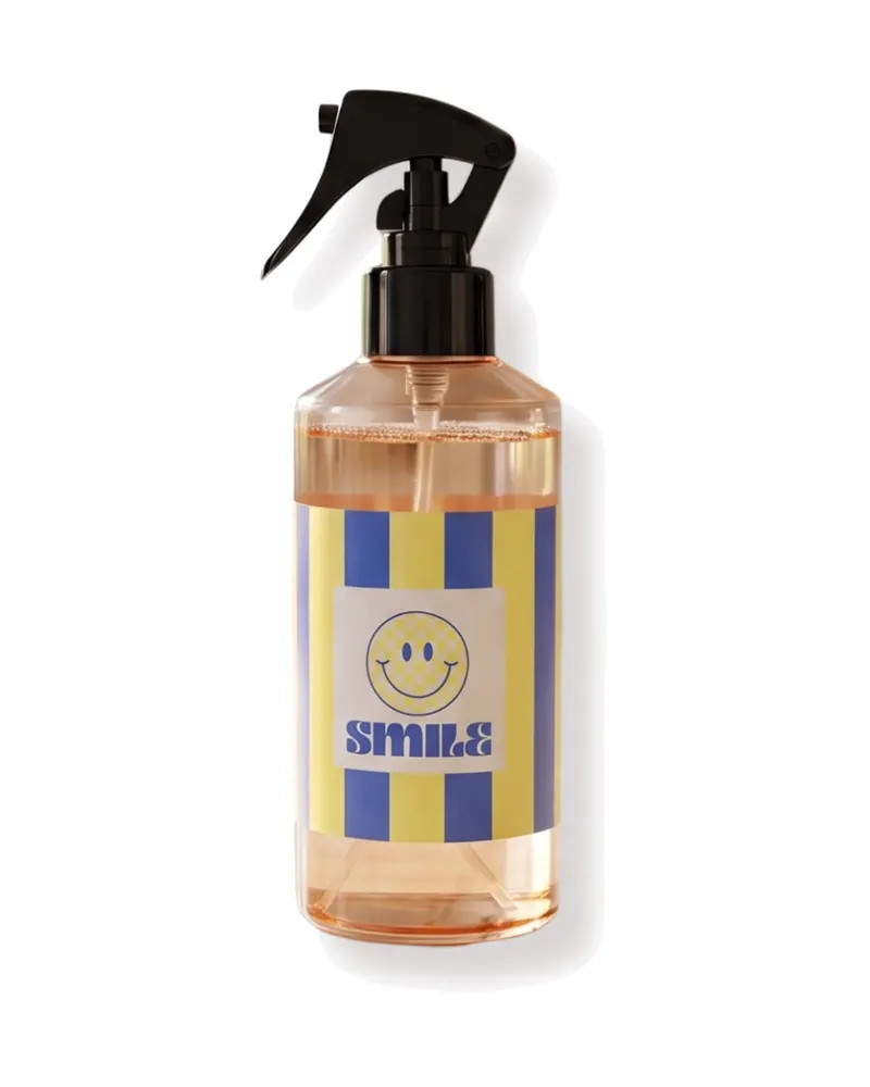 Raumspray Smile mit Grüntee-Duft in Kunststoffflasche
