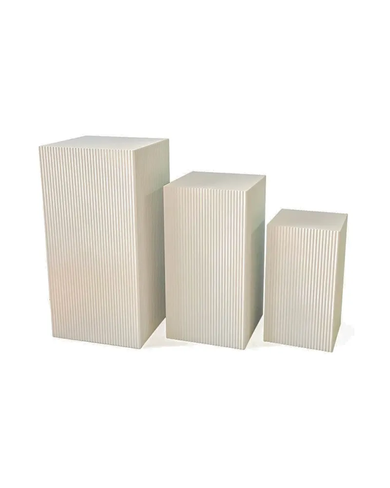 Quadratisches Beistelltisch-Set aus MDF mit drei Höhen von Housevitamin in Sand, 50, 65 und 80 cm Höhe