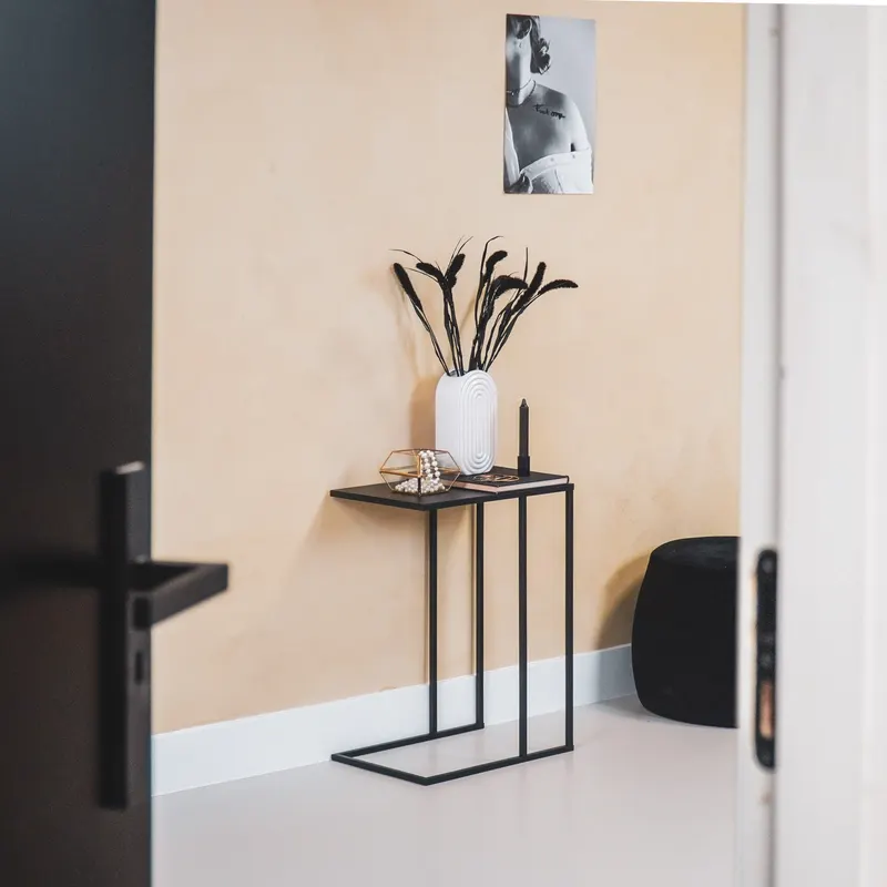 Beistelltisch aus Metall in Schwarz, 45 × 30 × 60 cm von Housevitamin in Schwarz, Ansicht 8