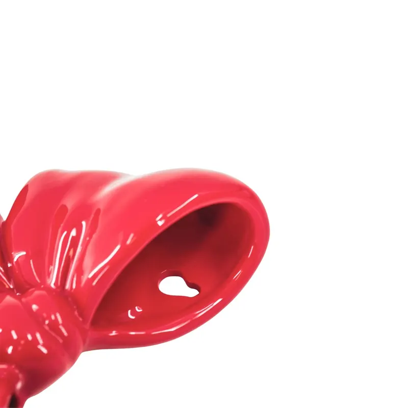 Keramische Wandvase Bow in Rot mit Schleifenform von Housevitamin in Rot, 19 × 18,5 × 5,5 cm, Ansicht 2