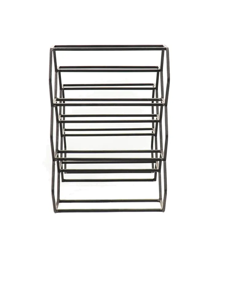 Weinregal aus schwarzem Metall für 6 Flaschen von Housevitamin in Schwarz, 28 × 19 × 29 cm, Ansicht 3