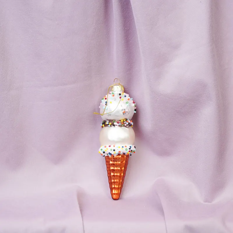 Weihnachtsanhänger Eiscreme aus Glas von Housevitamin in Rosa/Weiß, 5 × 14 cm, Ansicht 5