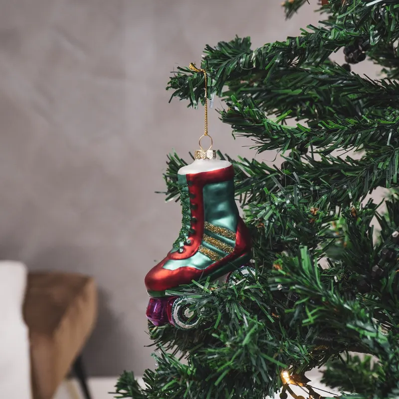 Weihnachtsanhänger mit Rollschuhmotiv aus Glas von Housevitamin, 8,5 × 3,5 × 11 cm, Ansicht 4