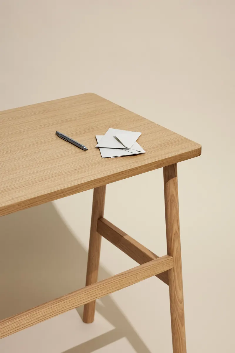 Hübsch Acorn Schreibtisch in Naturfarben, 120 × 55 × H 77 cm, Ansicht 4