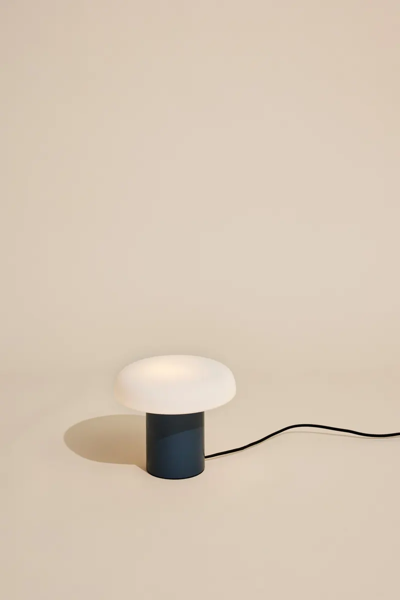Hübsch Ateliers Tischleuchte in Dunkelblau und Weiß, Ø 25 × H 20 cm, Ansicht 7