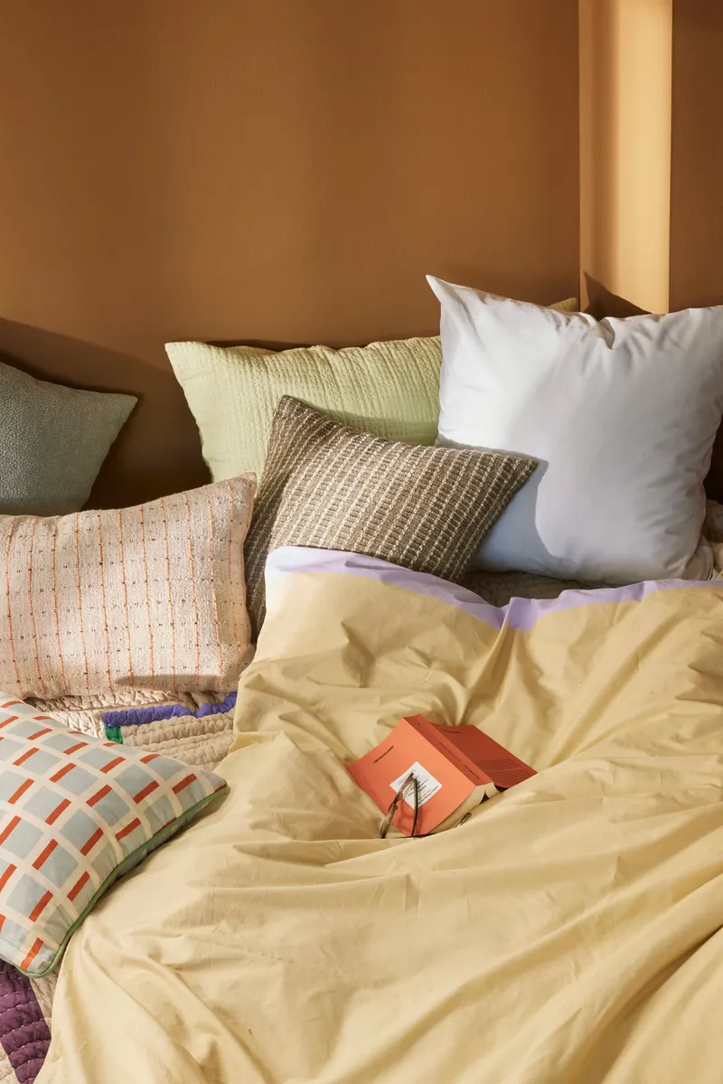 Hübsch Block Bettwäsche in Beige, Grün, Grau und Lila, 60 × 63 und 140 × 220 cm, Ansicht 5