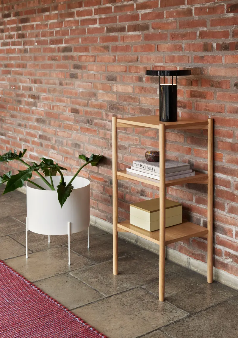Hübsch Solution Beistelltisch in Naturfarben, 43 × 38 × H 91 cm, Ansicht 3