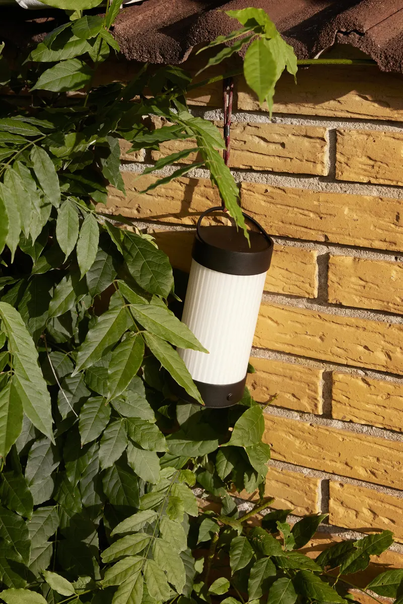 Hübsch Camp Akku-Tischleuchte in Schwarz, Multifarben und Weiß, Ø 9 × H 21 cm, Ansicht 13