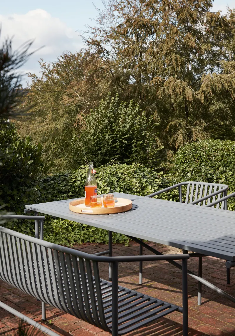 Hübsch Canvas Round Tablettset in Beige, Ø 30 × H 5 und Ø 45 × H 5 cm, Ansicht 5