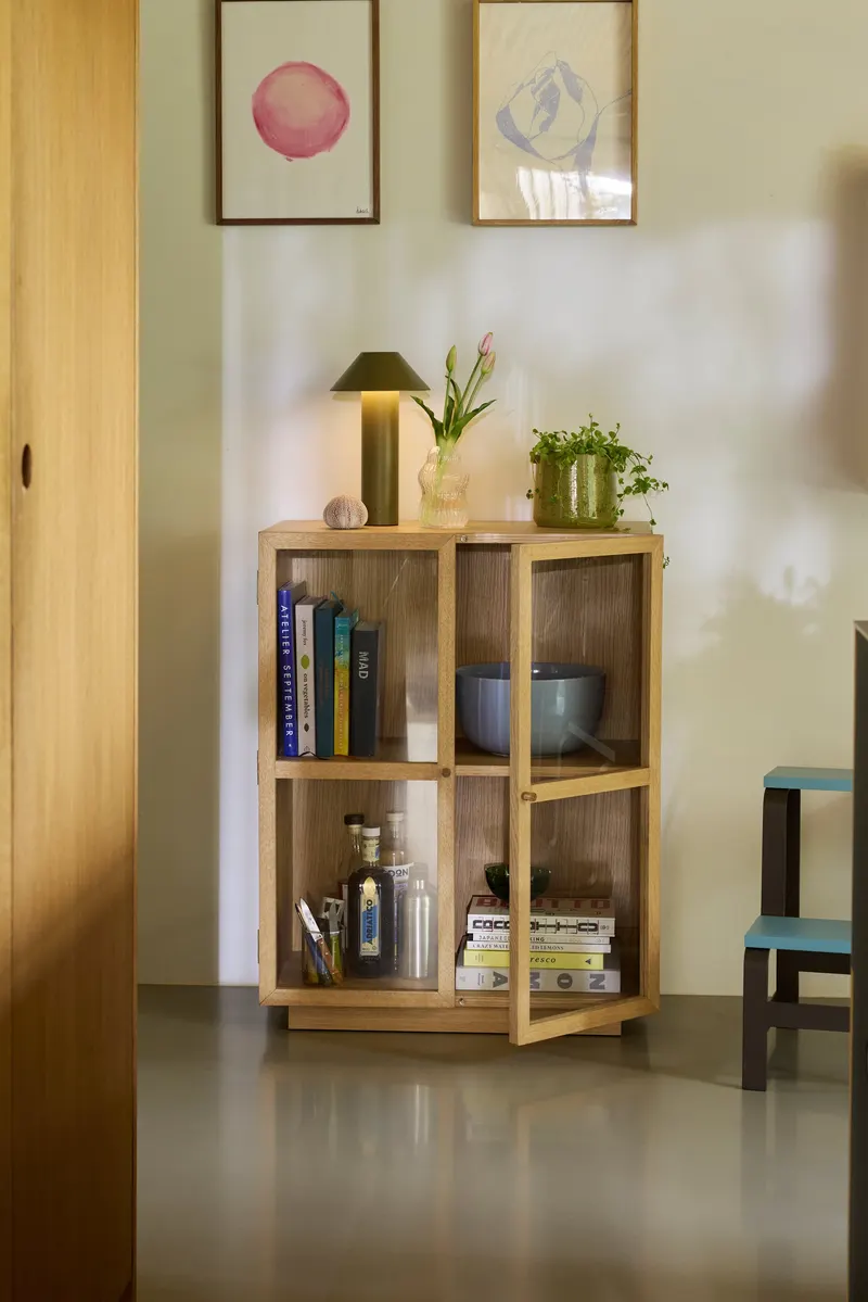 Hübsch Mae Vitrine in Naturfarben, 70 × 39 × H 90 cm, Ansicht 6