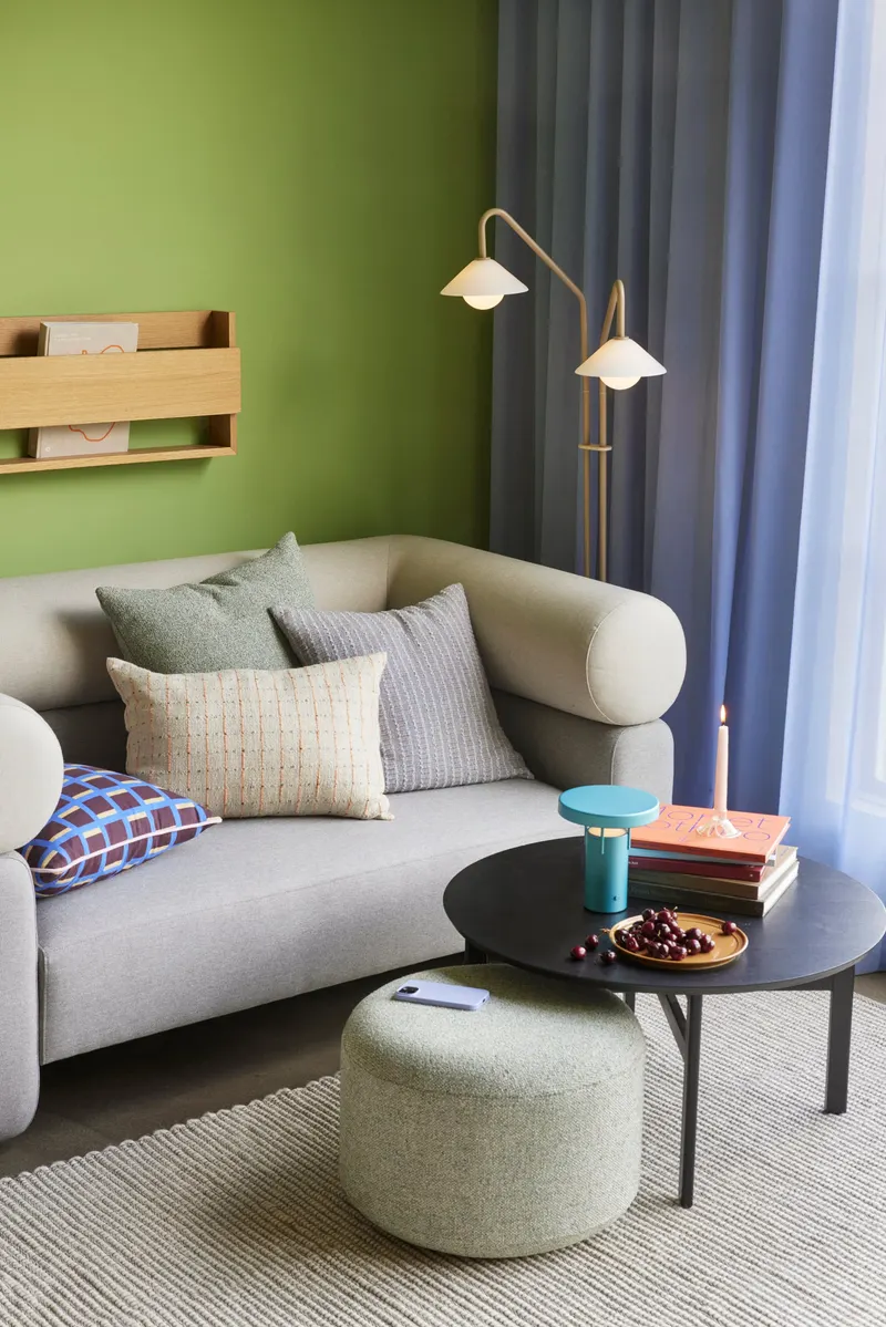 Hübsch Marshmellow Pouf in Hellgrün, Ø 52 × H 36 cm, Ansicht 2