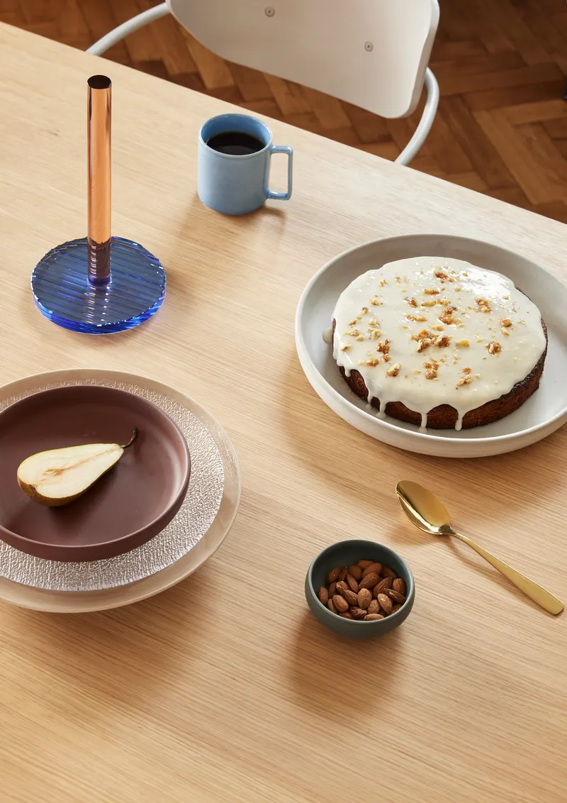Hübsch Clay Tellerset in Weiß, Ø 20 × H 4 und Ø 31 × H 5 cm, Ansicht 1