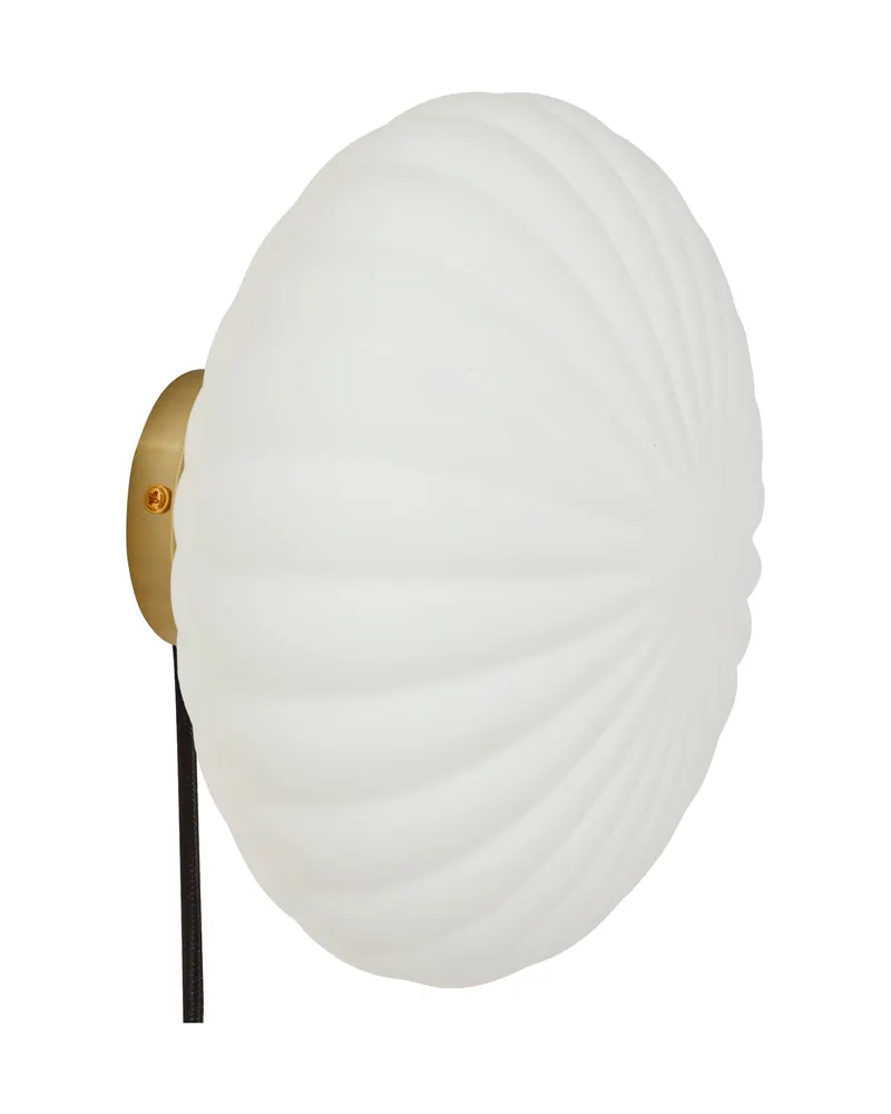 Hübsch Kumu Wandleuchte in Messingfarben und Weiß, Ø 25 × H 15 cm, Ansicht 1