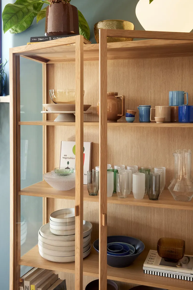 Hübsch Panorama Vitrine in Naturfarben, 110 × 42 × H 190 cm, Ansicht 5