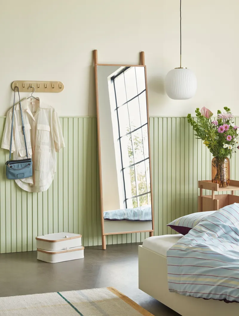 Hübsch Serene Pendelleuchte in Messingfarben und Weiß, Ø 32 × H 30 cm, Ansicht 7