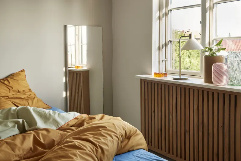 Hübsch Shine Spiegel in Grau, Länge 50 cm / Breite 4 cm / Höhe 120 cm, Ansicht 3