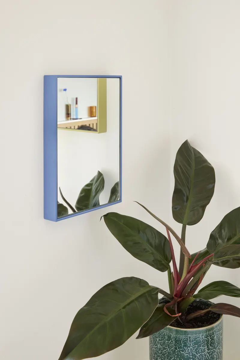Hübsch Shine Spiegel in Blau, 21 × 4 × H 30 cm, Ansicht 3