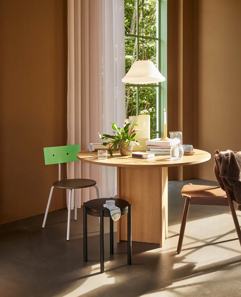 Hübsch Straight Round Esstisch in Naturfarben, Ø 120 × H 75 cm, Ansicht 5