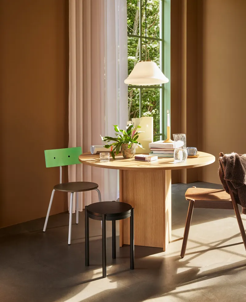 Hübsch Straight Round Esstisch in Naturfarben, Ø 120 × H 75 cm, Ansicht 6