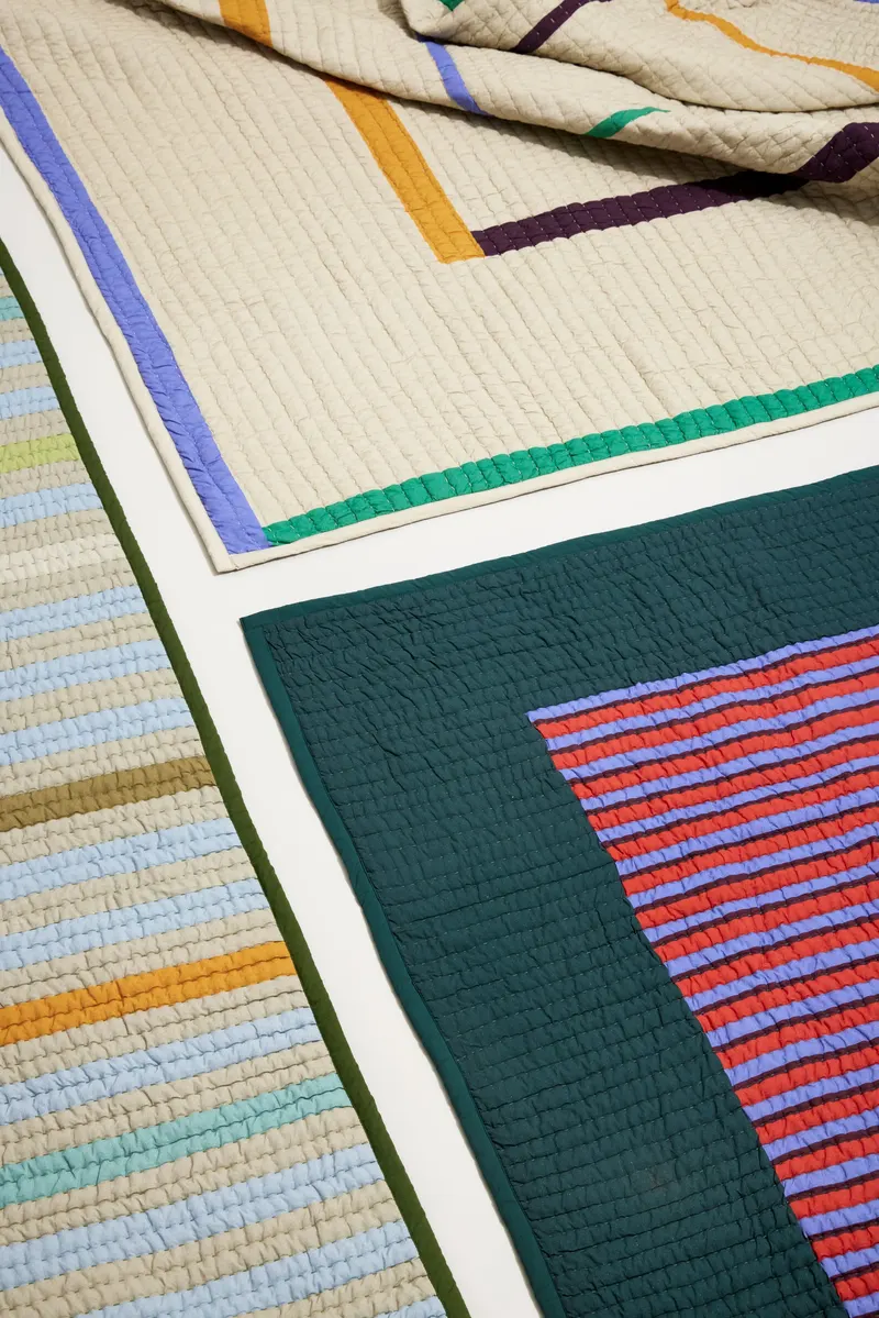 Hübsch Twist Square Tagesdecke in Multifarben und Sandfarben, 260 × 260 cm, Ansicht 4