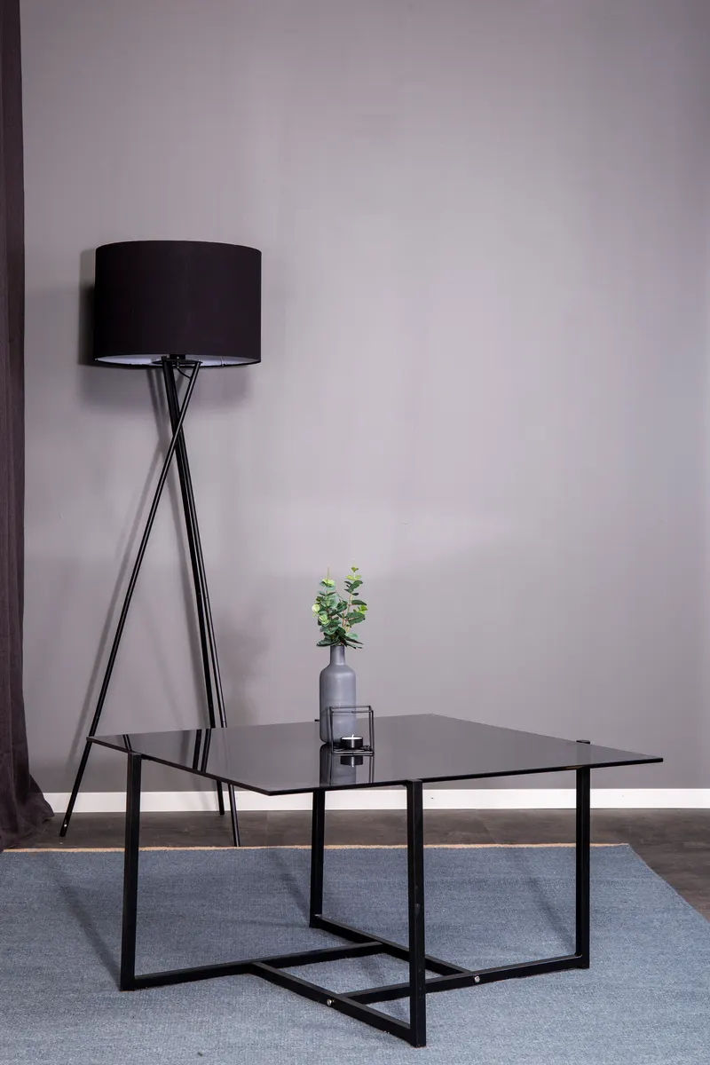 Hybrid quadratischer Couchtisch 80 × 80 cm in Grau, Gestell Schwarz, im Wohnraum, Ansicht 1