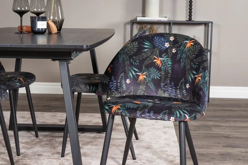 Inca & Velvet Essgruppe mit ausziehbarem Esstisch und 4 Polsterstühlen in Schwarz mit Blumenmuster, Gestell Schwarz, im Wohnraum, Ansicht 3