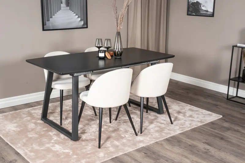 Inca & Velvet Essgruppe mit ausziehbarem Esstisch und 4 Polsterstühlen in Beige, Gestell Schwarz, im Wohnraum, Ansicht 2