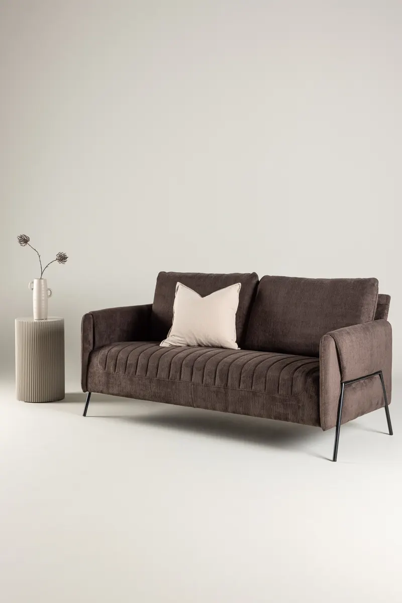 Indigo 2-Sitzer Sofa mit schwarzen Stahlbeinen in Braun, Gestell Schwarz, im Wohnraum, Ansicht 1