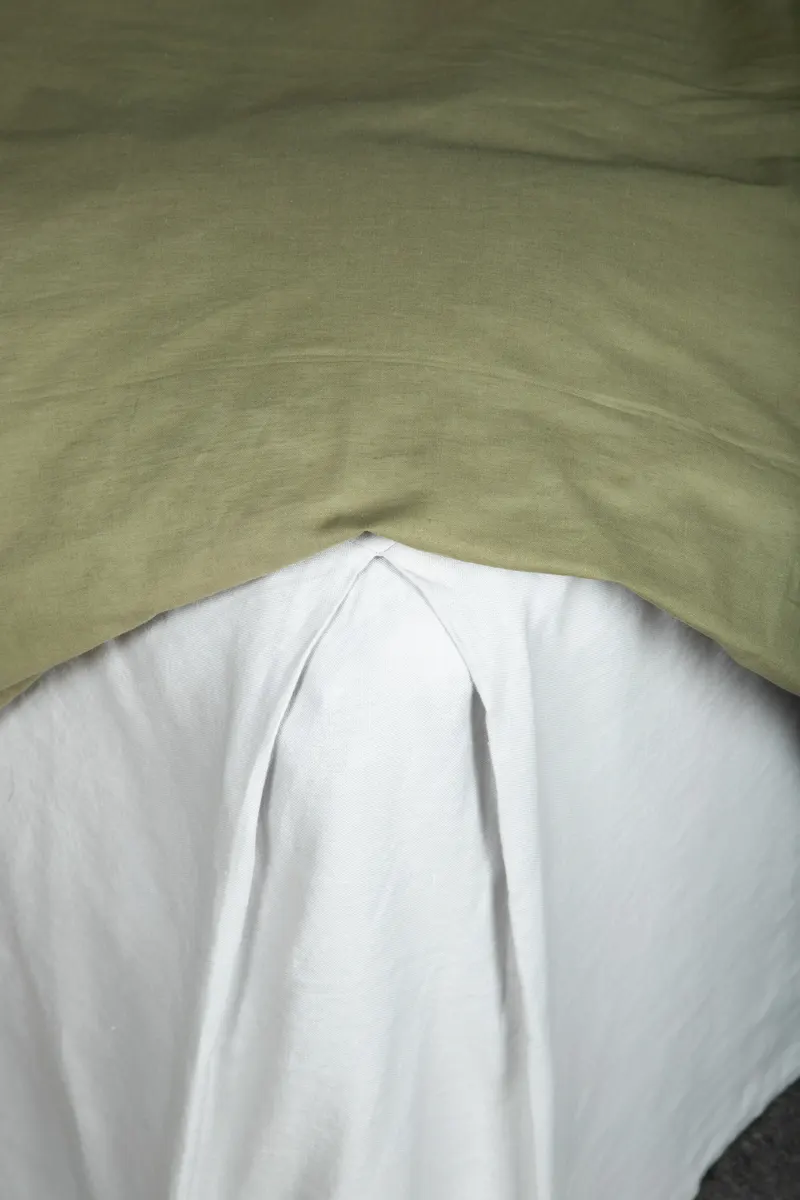 Jenna Bettwäsche-Set aus Baumwolle in 220 × 240 cm, Moosgrün, im Wohnraum, Ansicht 2