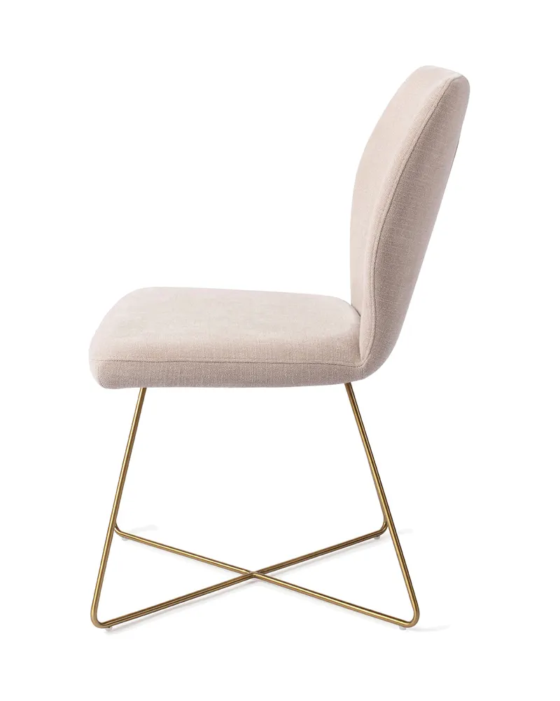 Ikata Esszimmerstuhl von Jesper Home in Sand Strand, Cross, Gold, Ansicht 2