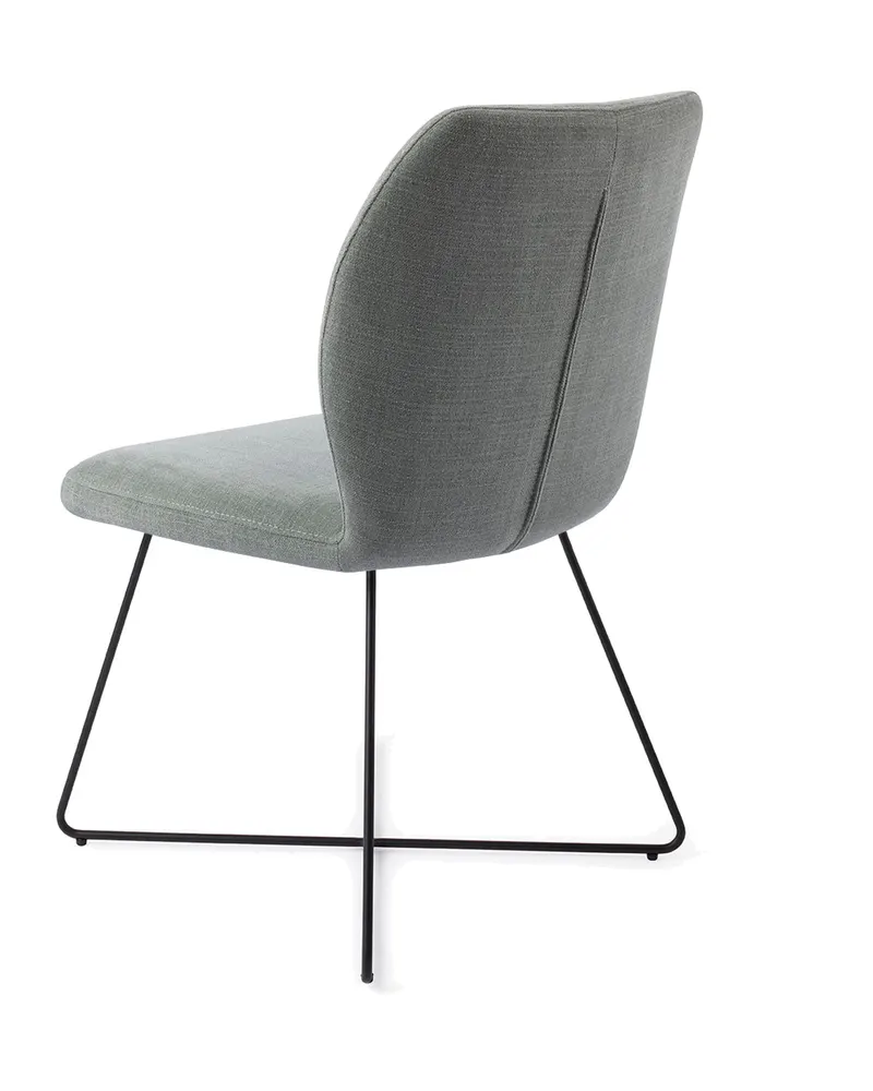 Ikata Esszimmerstuhl von Jesper Home in Breezy Blue, Cross, Schwarz, Ansicht 4