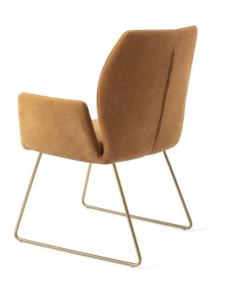 Misaki Esszimmerstuhl mit Armlehnen von Jesper Home in Honey Harvest, Slide, Gold, Ansicht 4