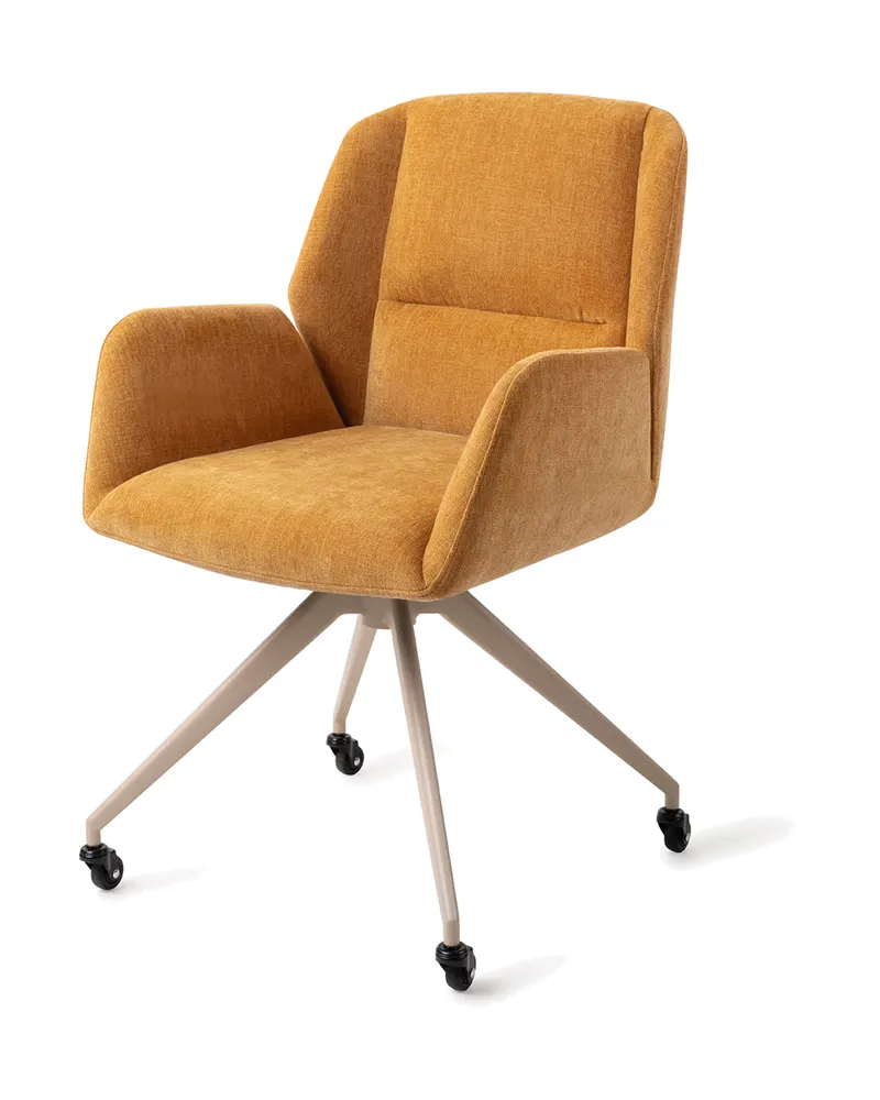 Myoko Esszimmerstuhl von Jesper Home in Gelb, Glide, Beige, Ansicht 3
