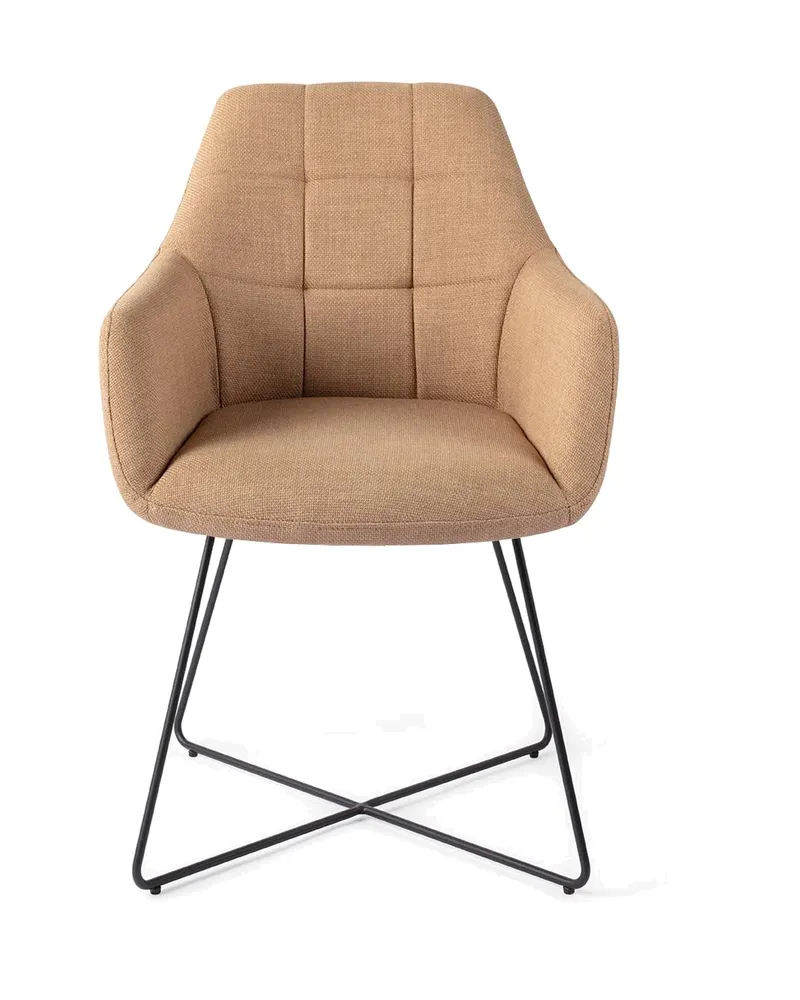 Noto Esszimmerstuhl mit Armlehnen von Jesper Home in Toasted Toffee, Cross, Schwarz, Ansicht 1