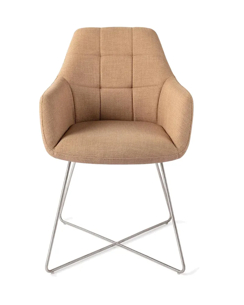 Noto Esszimmerstuhl mit Armlehnen von Jesper Home in Toasted Toffee, Cross, Edelstahl, Ansicht 1