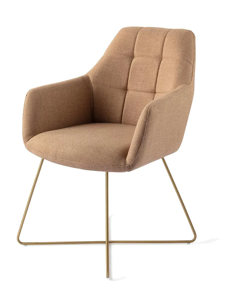 Noto Esszimmerstuhl mit Armlehnen von Jesper Home in Toasted Toffee, Cross, Gold, Ansicht 3