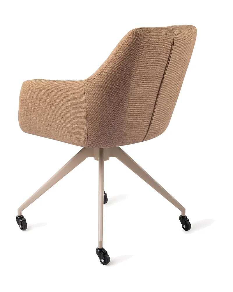 Noto Esszimmerstuhl mit Armlehnen von Jesper Home in Toasted Toffee, Glide, Beige, Ansicht 4