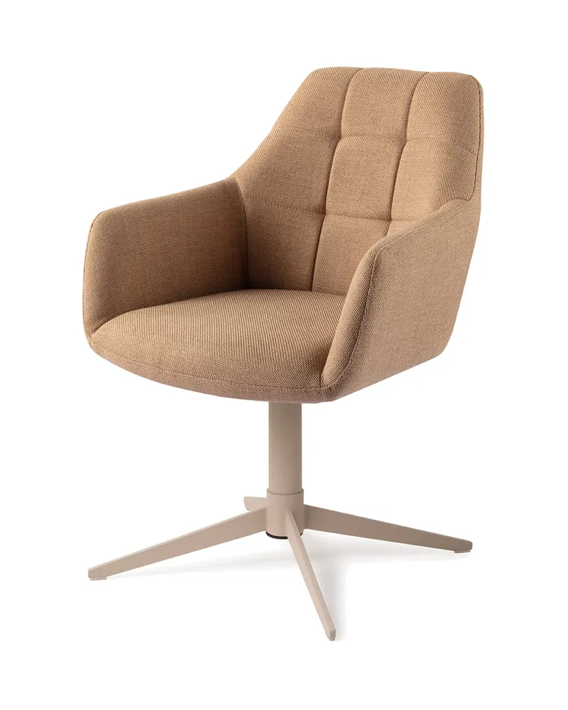 Noto Esszimmerstuhl mit Armlehnen von Jesper Home in Toasted Toffee, Quad, Beige, Ansicht 3