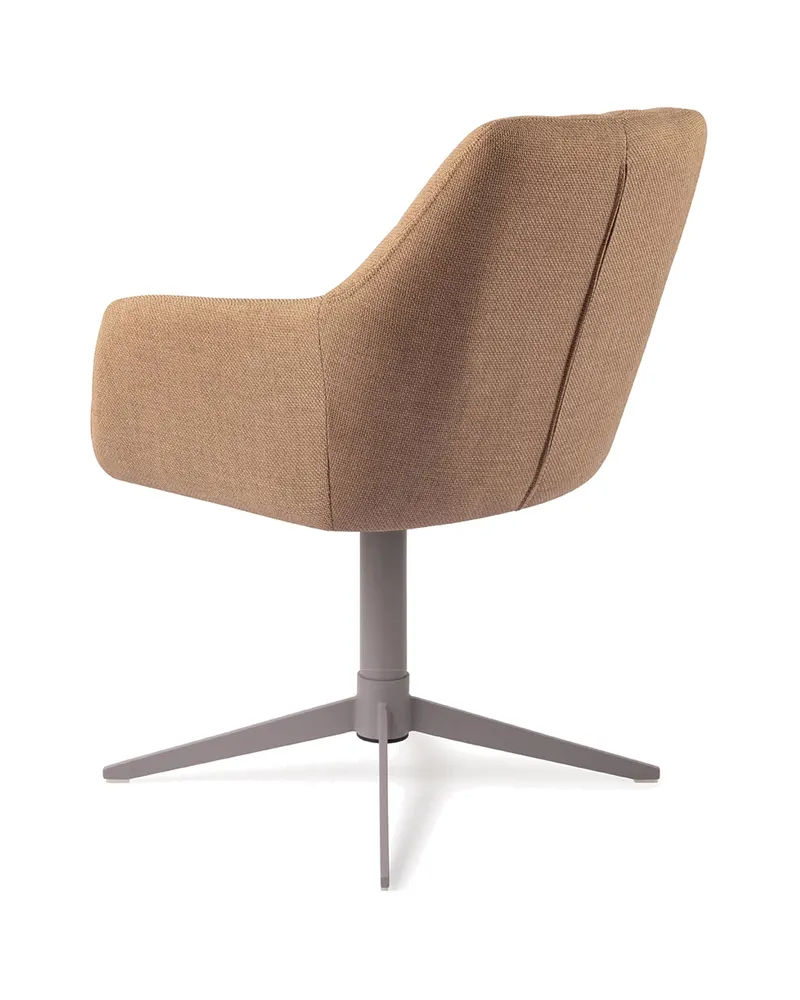 Noto Esszimmerstuhl mit Armlehnen von Jesper Home in Toasted Toffee, Quad, Grau, Ansicht 4