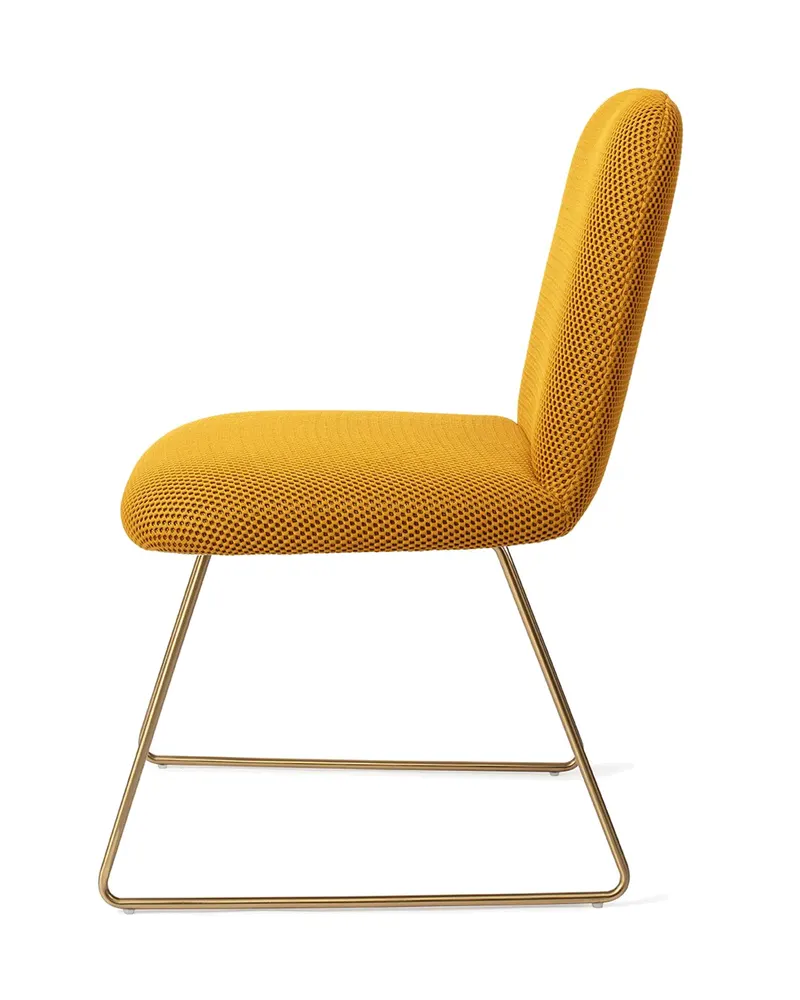 Taiwa Esszimmerstuhl von Jesper Home in Groovy Garam, Slide, Gold, Ansicht 2