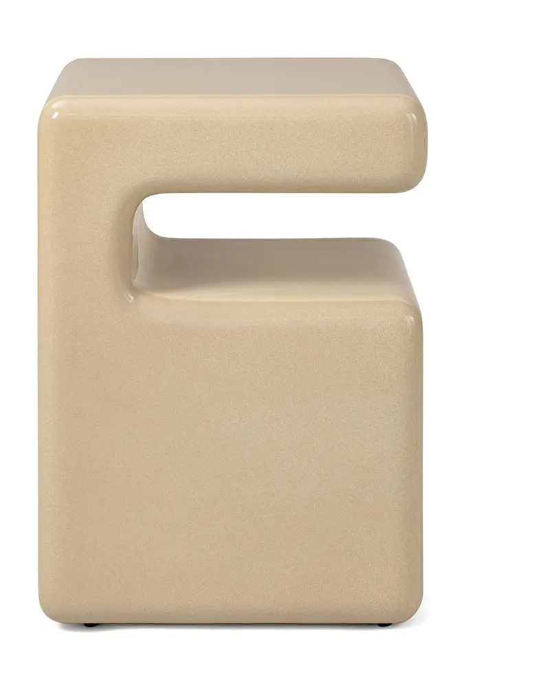 Takamu Beistelltisch von Jesper Home in Frothy Gloss, Ansicht 2