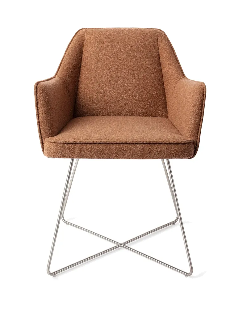Tome Esszimmerstuhl von Jesper Home in Cinnamon Bun, Cross, Edelstahl, Ansicht 1