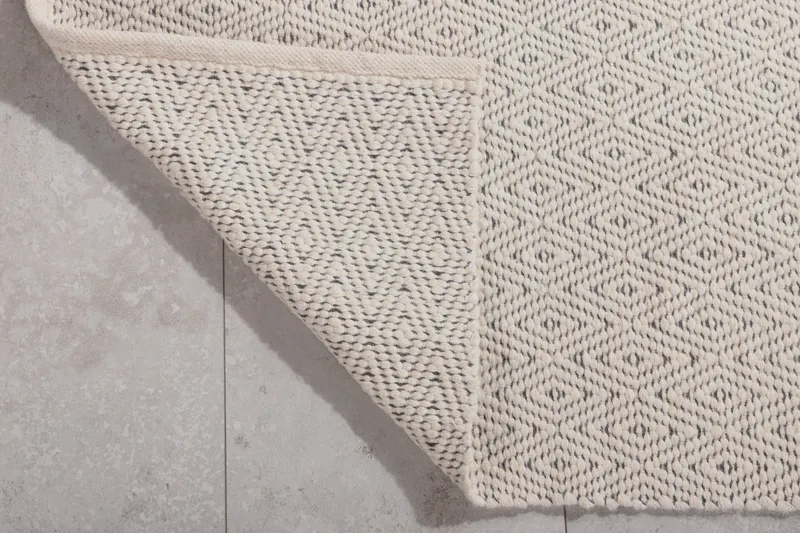 Julana Wollteppich mit dezentem Boho-Muster, 300 × 200 cm, im Wohnraum, Ansicht 5