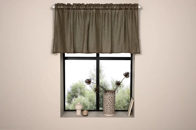 Kaya Vorhang in 55 × 250 cm, Braun, im Wohnraum, Ansicht 2