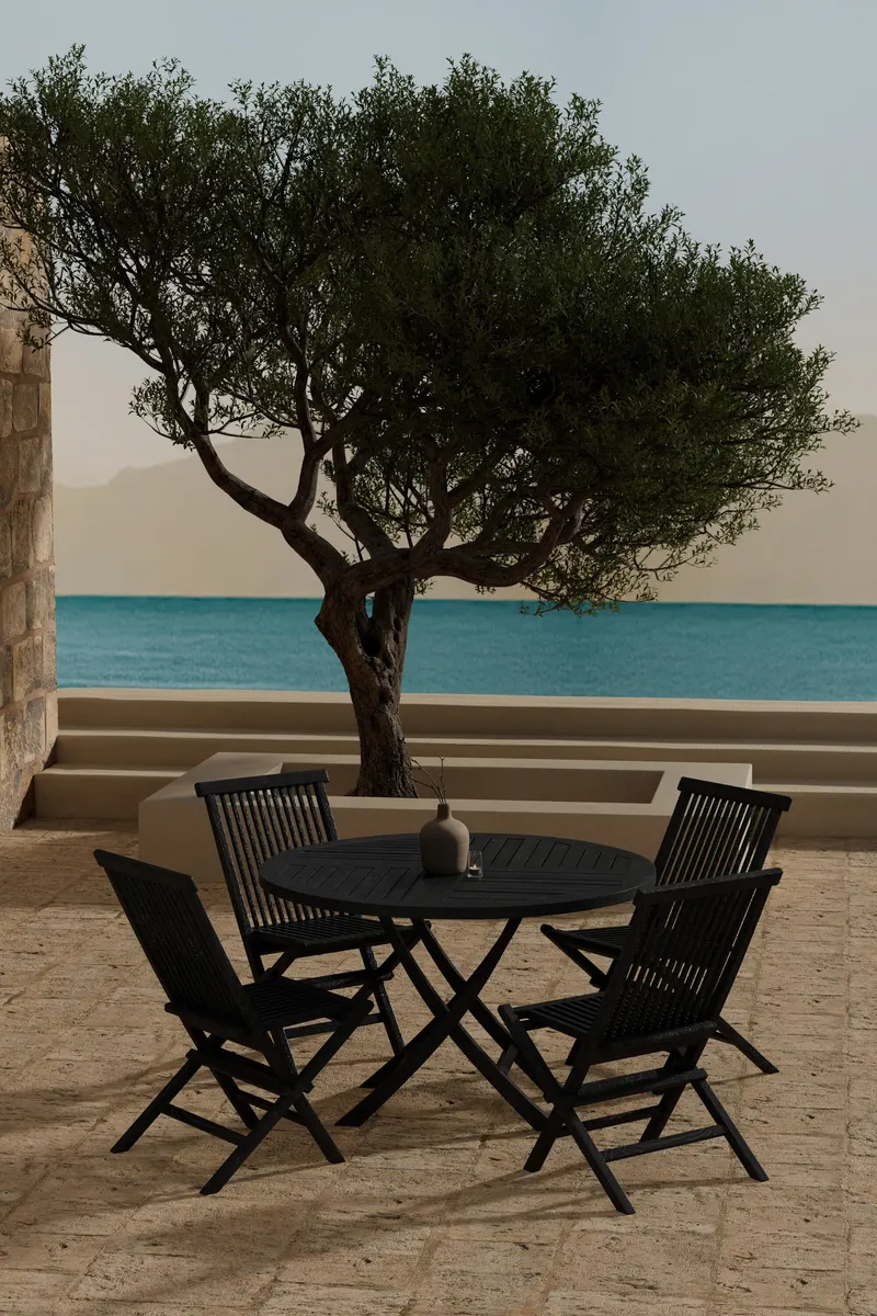 Kenya & Kenya rundes Gartenmöbel-Set aus Teak mit 4 Klappstühlen in Schwarz, im Wohnraum, Ansicht 1