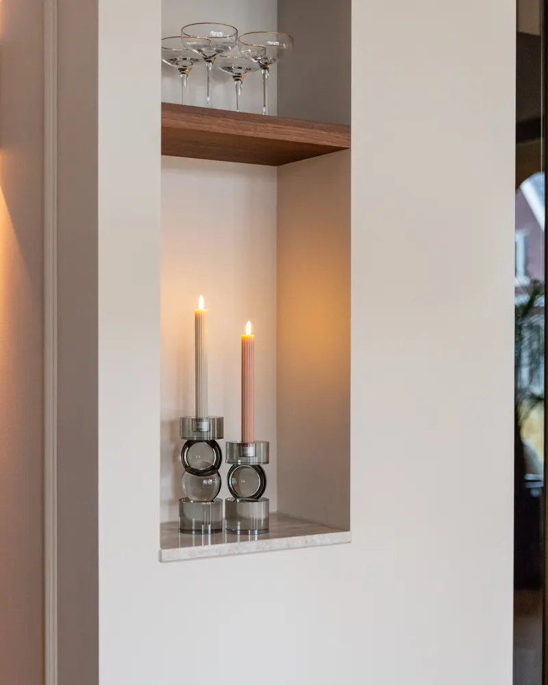 Kerzenständer Jennyl groß, Grau von Richmond Interiors, Wohnbeispiel 5, im Wohnraum