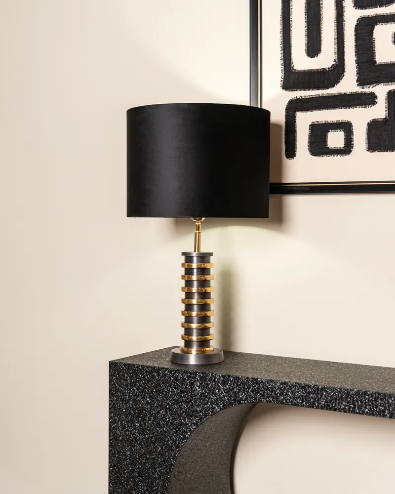 Konsolentisch Alexander Jones, Schwarz/Goldfarben von Richmond Interiors, Wohnbeispiel 12, im Wohnraum